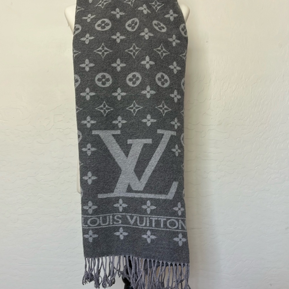 Louis Vuitton monogram scarf